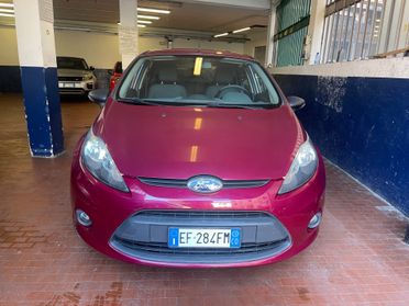 Ford Fiesta 1.4 5 porte Bz.- GPL Titanium