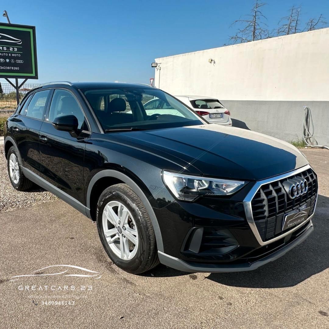 Audi Q3 35 TDI S tronic Business Advanced