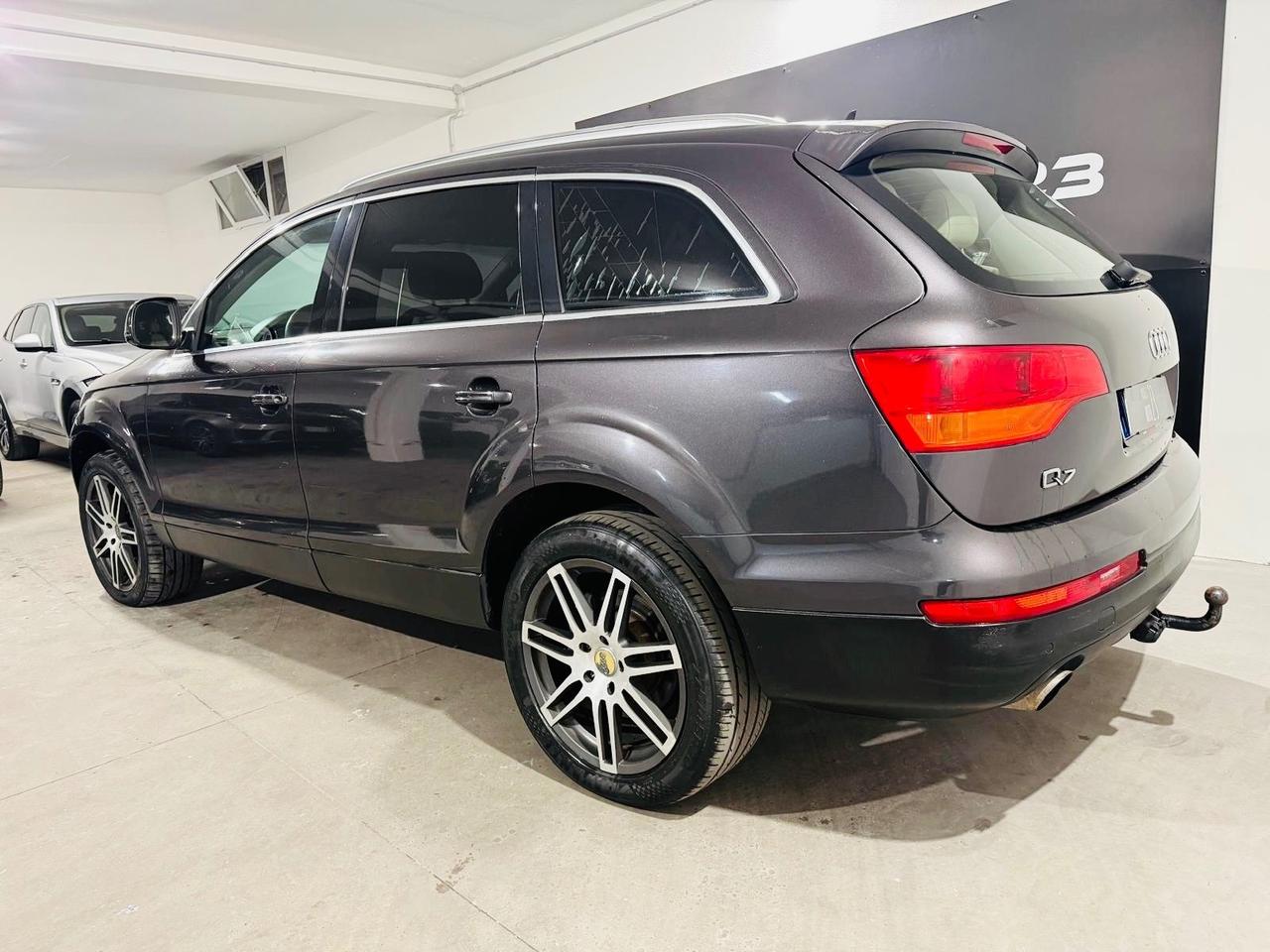 Audi Q7 3.0 TDI 233 CV quattro*AUTOMATICA*7 POSTI*GANCIO TRAINO*