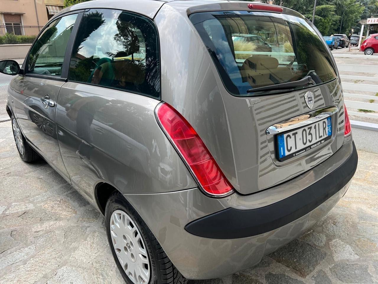 LANCIA YPSILON 1.3 Multijet 16V Platino