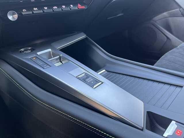 Peugeot 308 BlueHDi 130 S&S EAT8 GT
