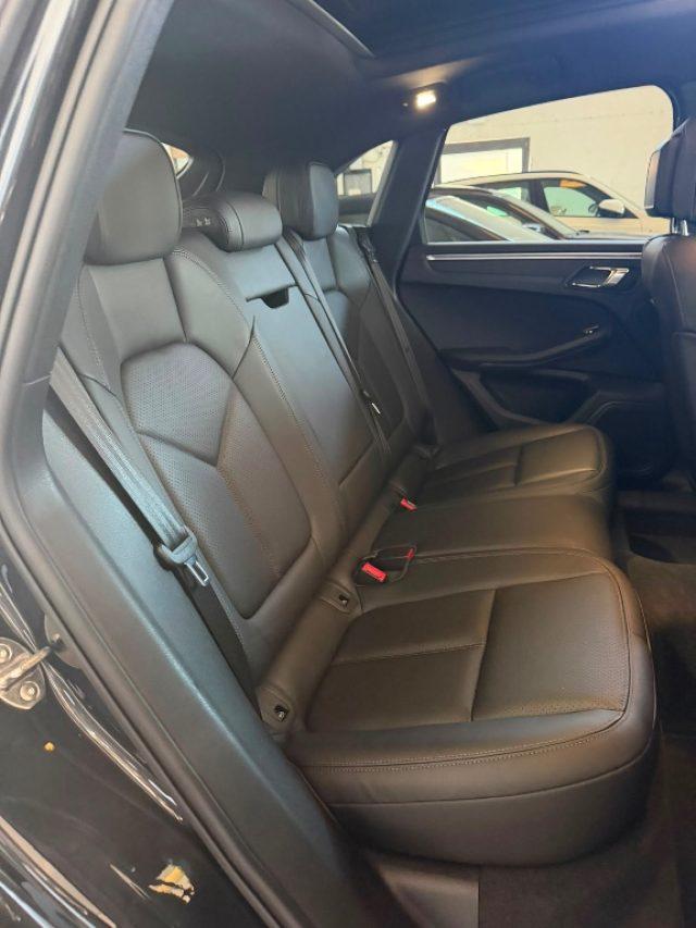 PORSCHE Macan 2.0 //TETTO//SPORT CHRONO//IVA//
