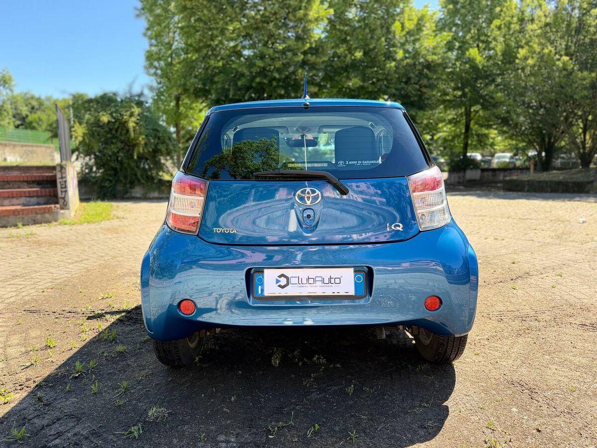 Toyota iQ 1.0 Active (sol) E5