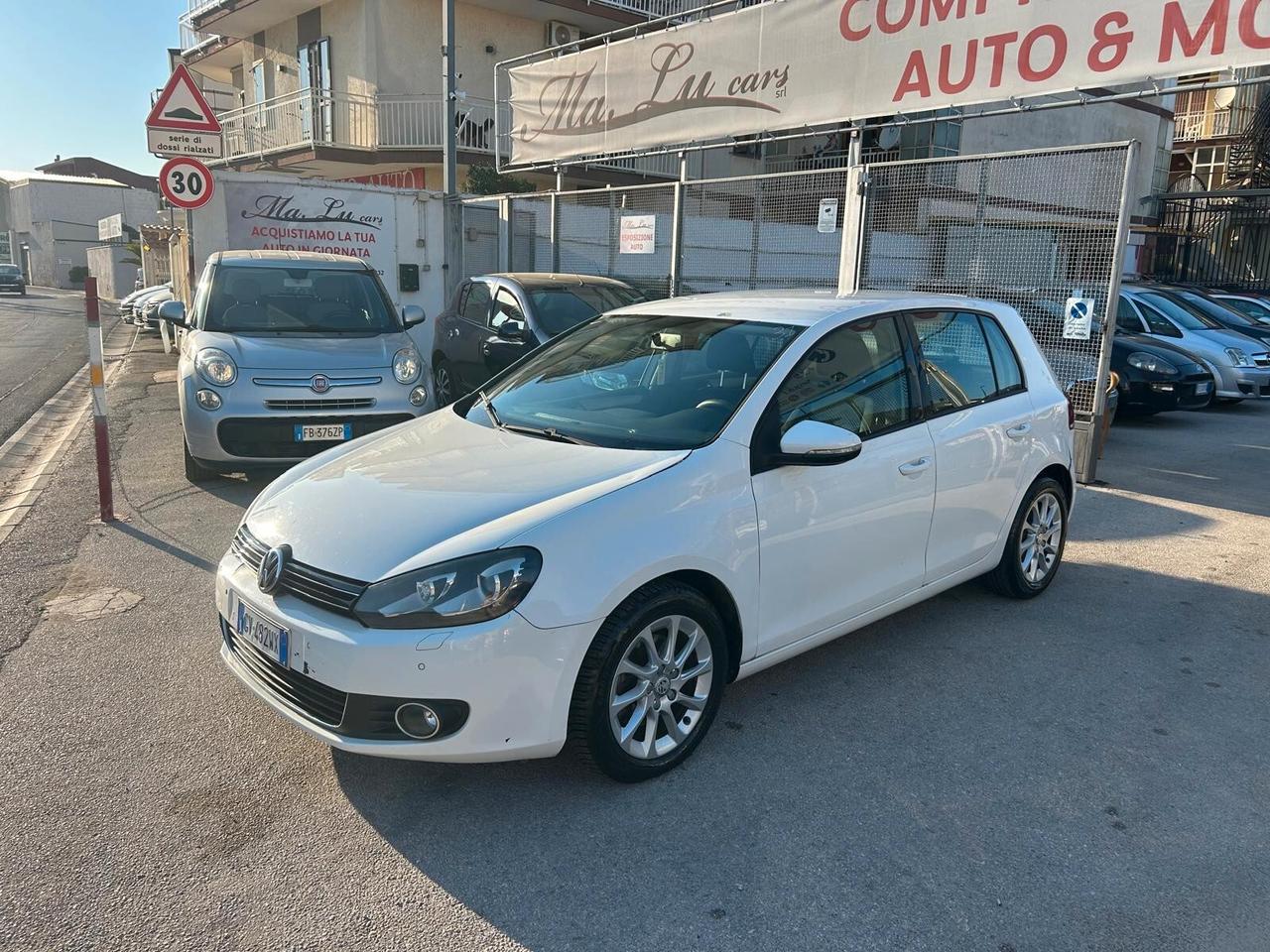 Volkswagen Golf DSG 2.0cc diesel (PRIVATO)-2011