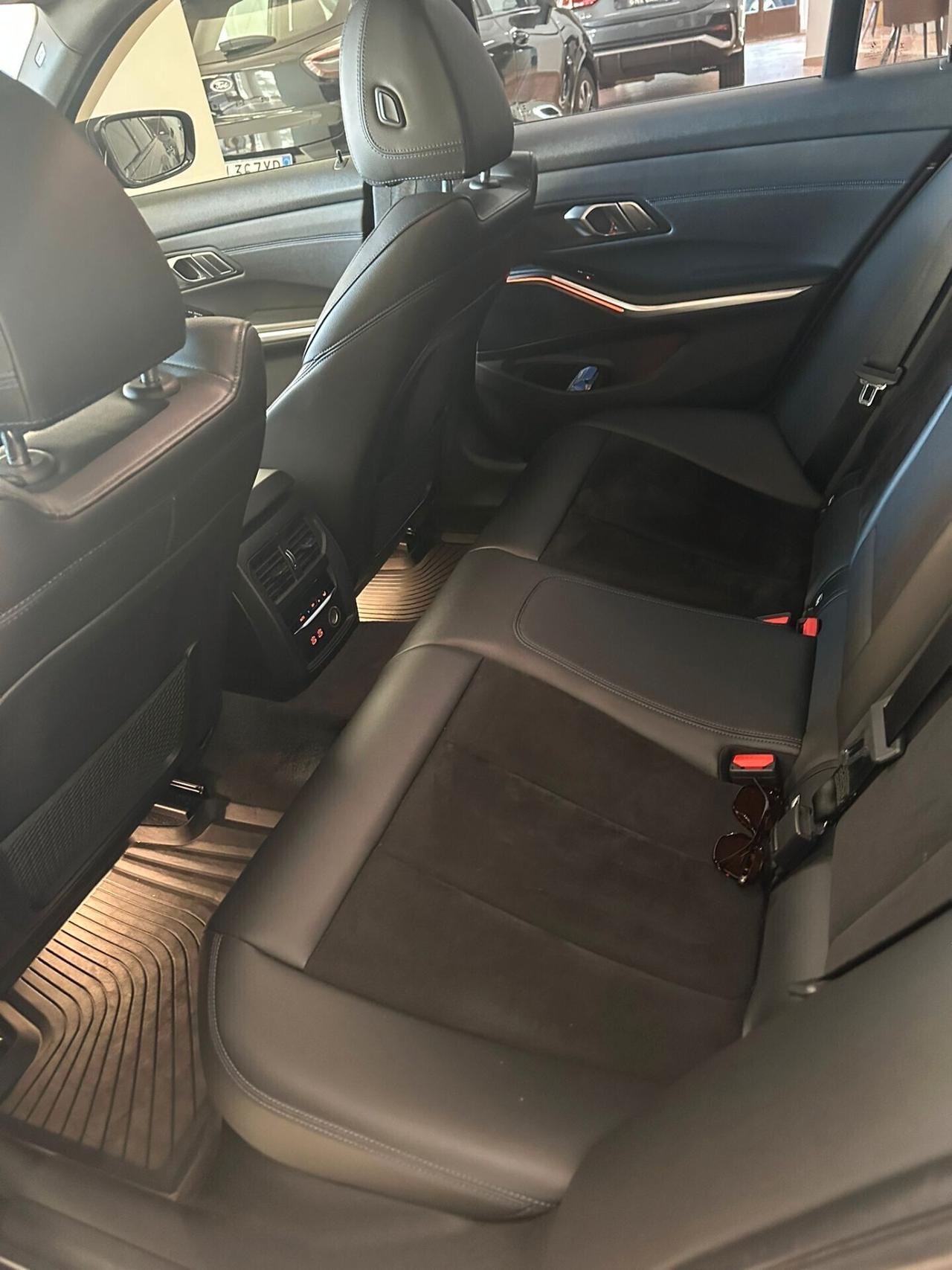 Bmw 320 320d xDrive Msport