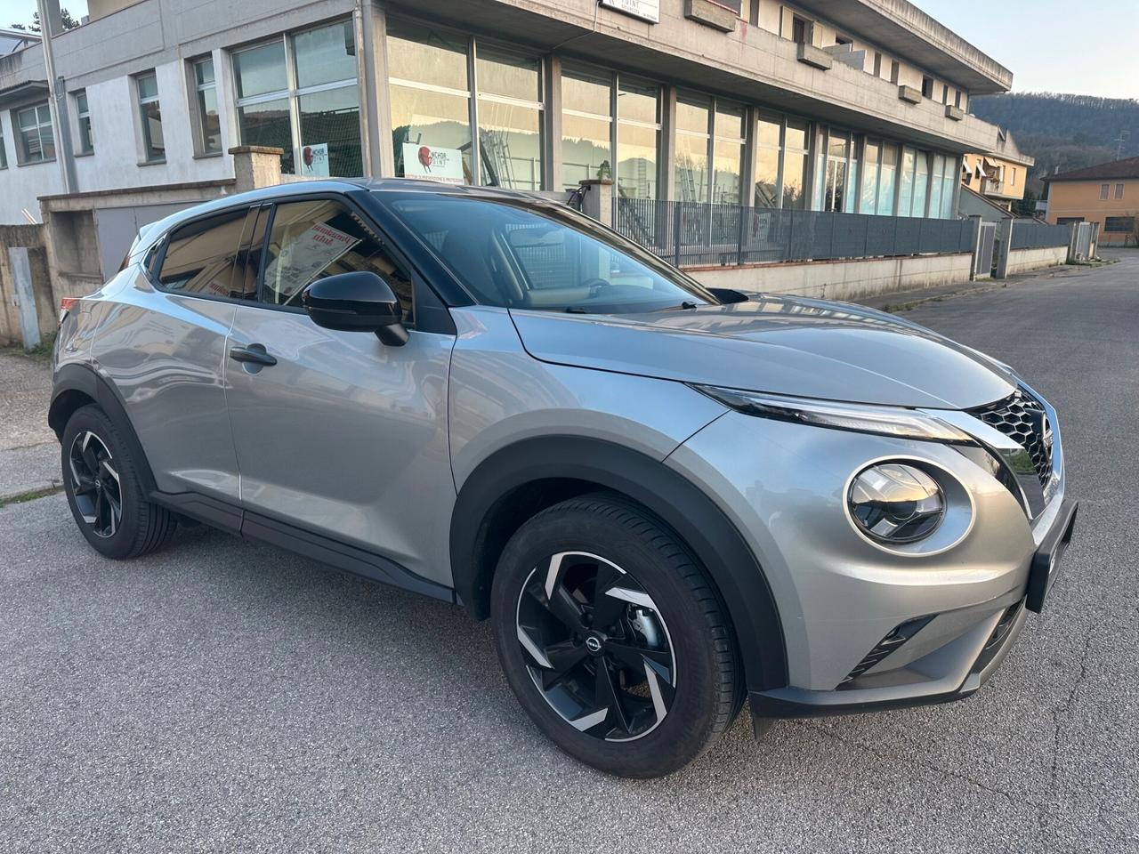 Nissan Juke 1.0 DIG-T 114 CV Tekna pari al nuovo