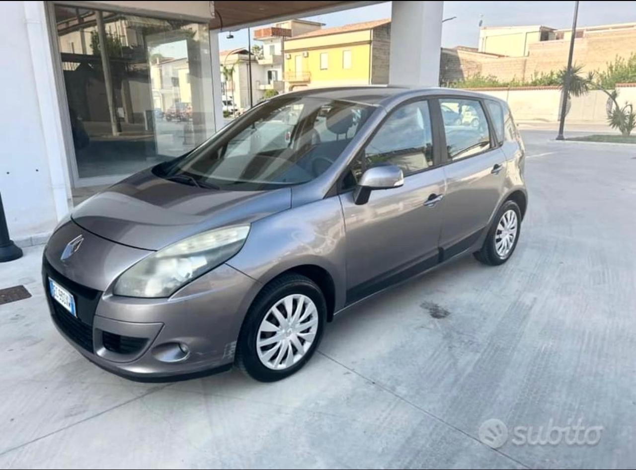 Renault Scenic Scénic 1.5 dCi 110CV Dynamique