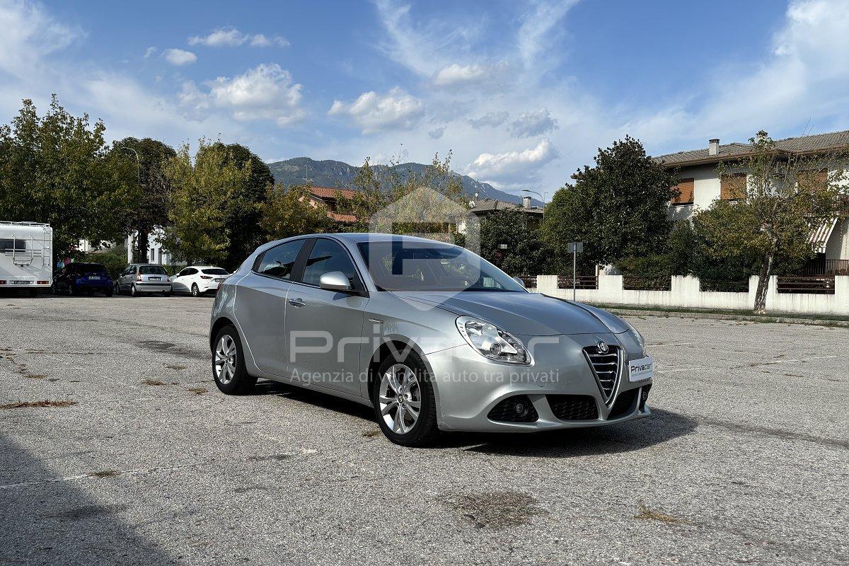 ALFA ROMEO Giulietta 1.6 JTDm-2 105 CV Distinctive