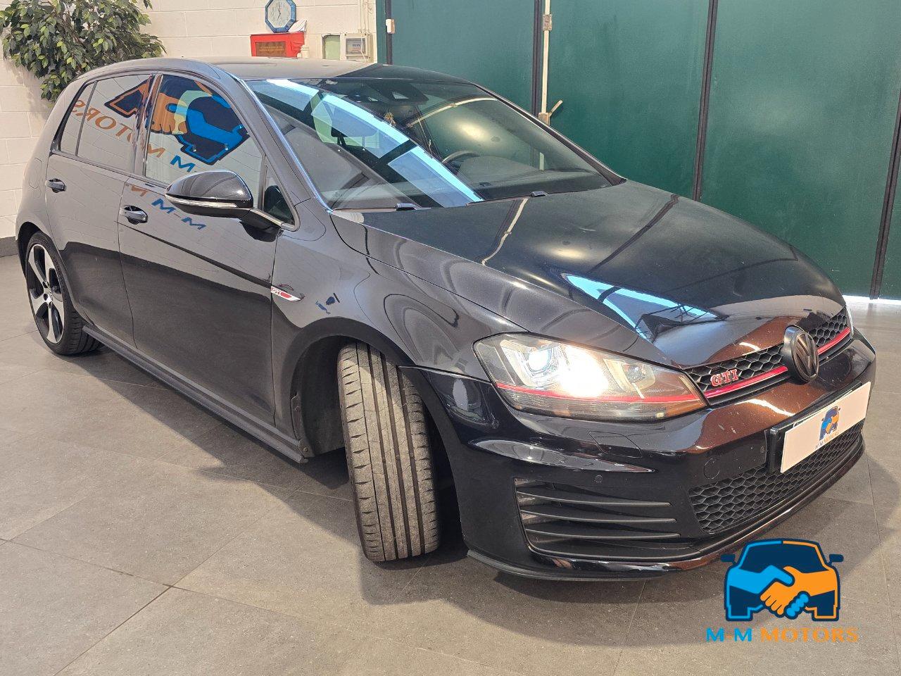 Volkswagen Golf GTI