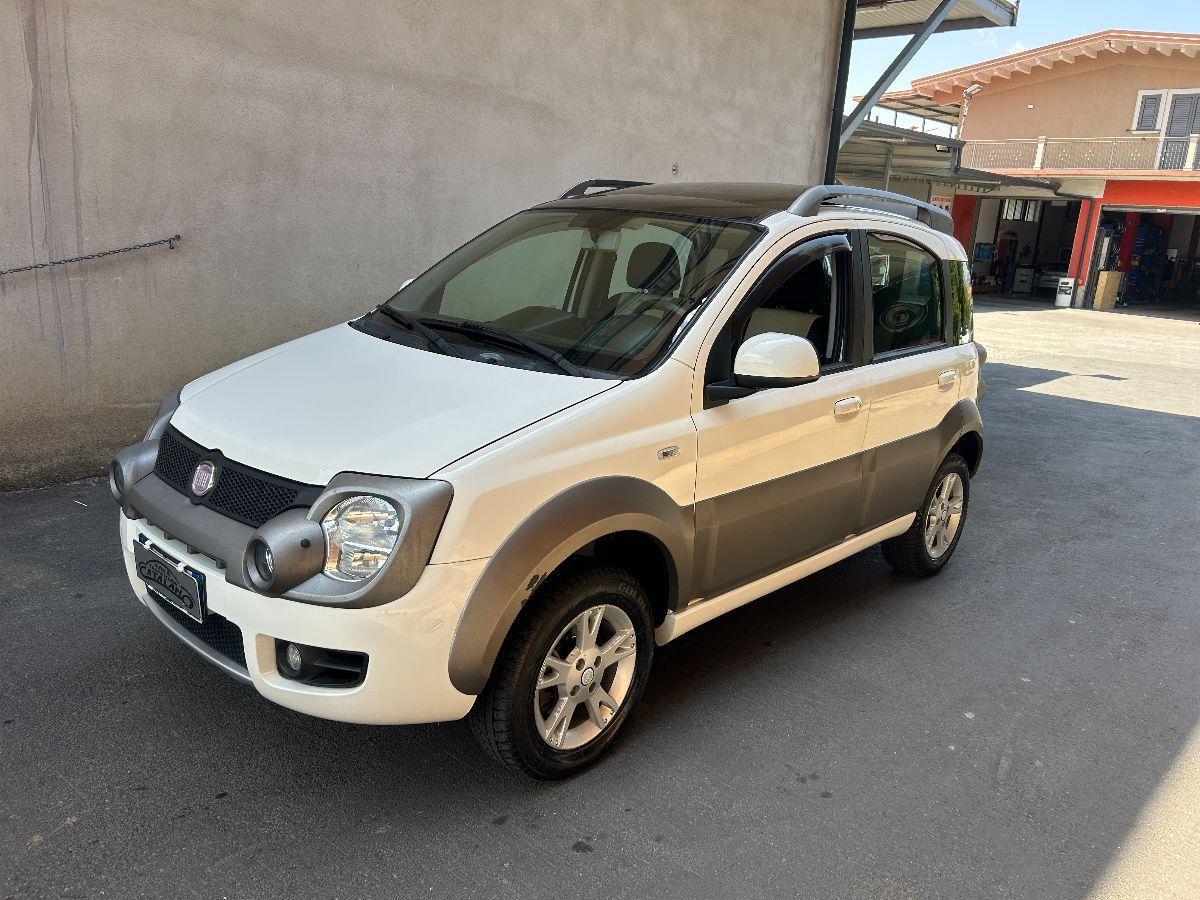 FIAT - Panda - 1.3 MJT 16V DPF 4x4 Cross TETTO