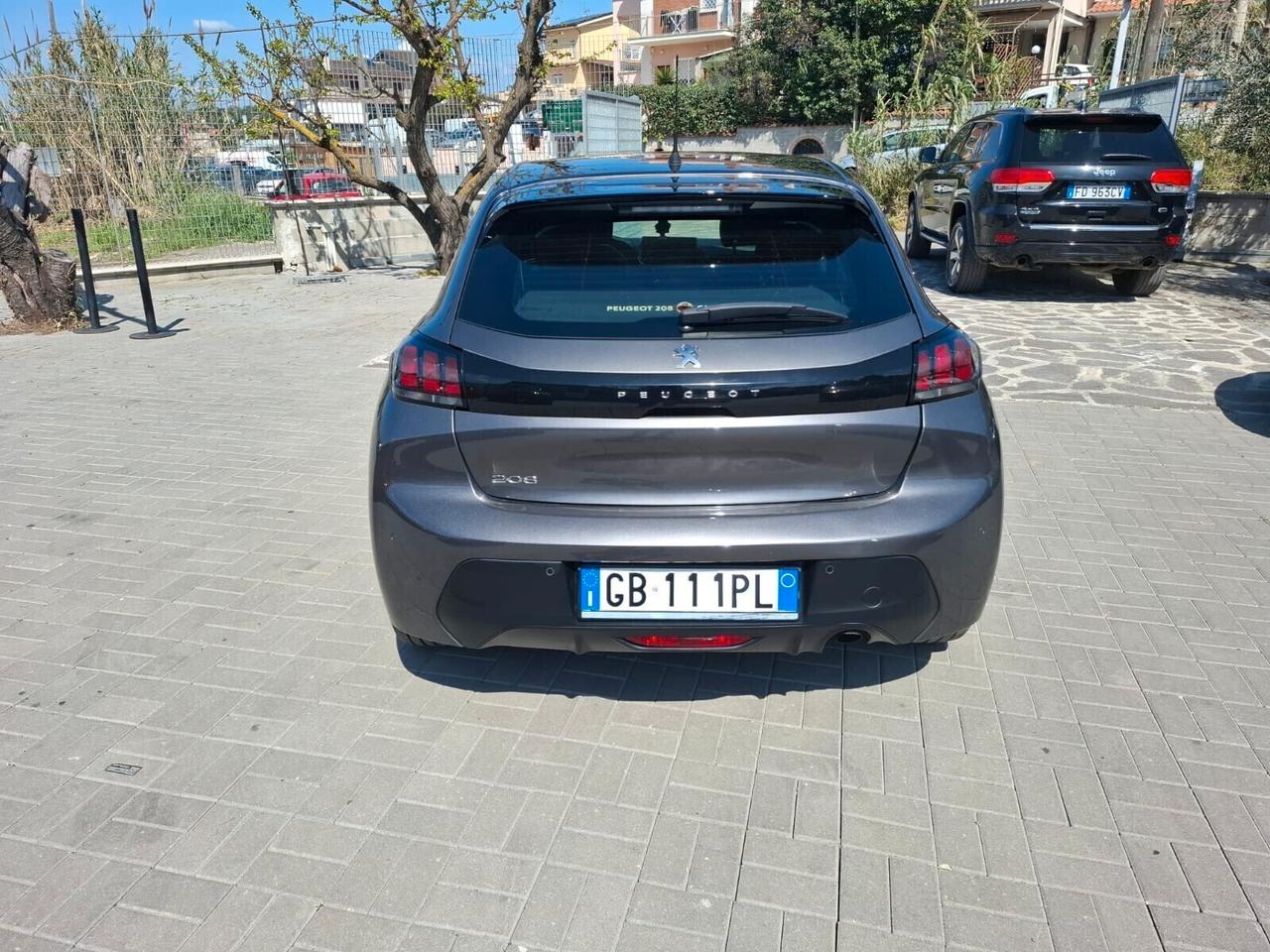 Peugeot 208 BlueHDi Allure 100 Full