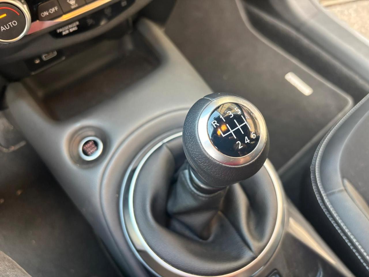 Nissan Juke 1.0 DIG-T 117 CV Tekna FULL OPTIONAL