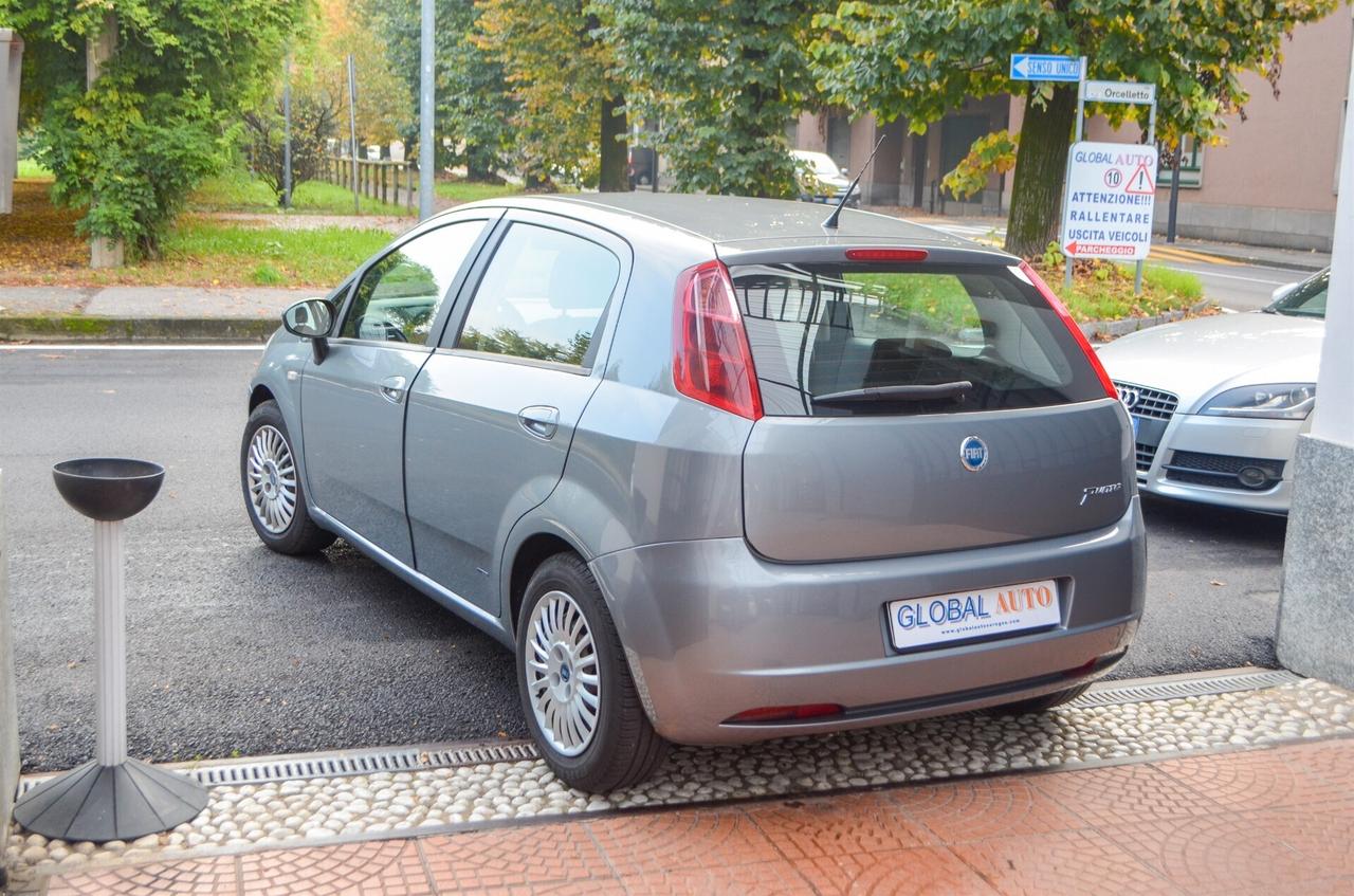 Fiat Grande Punto 1.3 MJT 90 CV 5 porte Dynamic - NEOPATENTATI