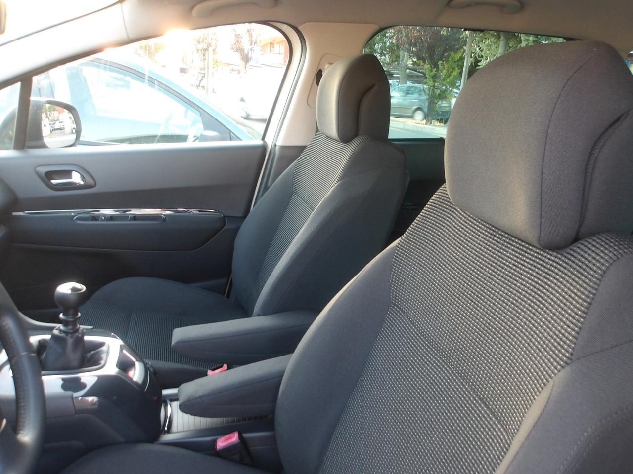 PEUGEOT 5008 1.6 DIESEL-GARANZIA FULL
