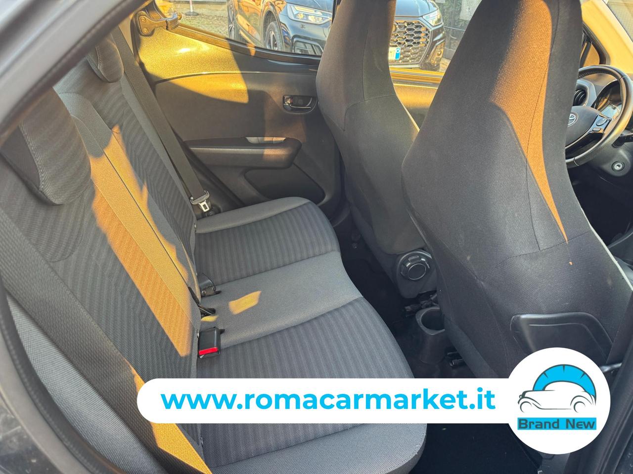 Toyota Aygo 5 Porte Aygo 5p 1.0 x-play m-mt 72cv KM CERTIFICATI