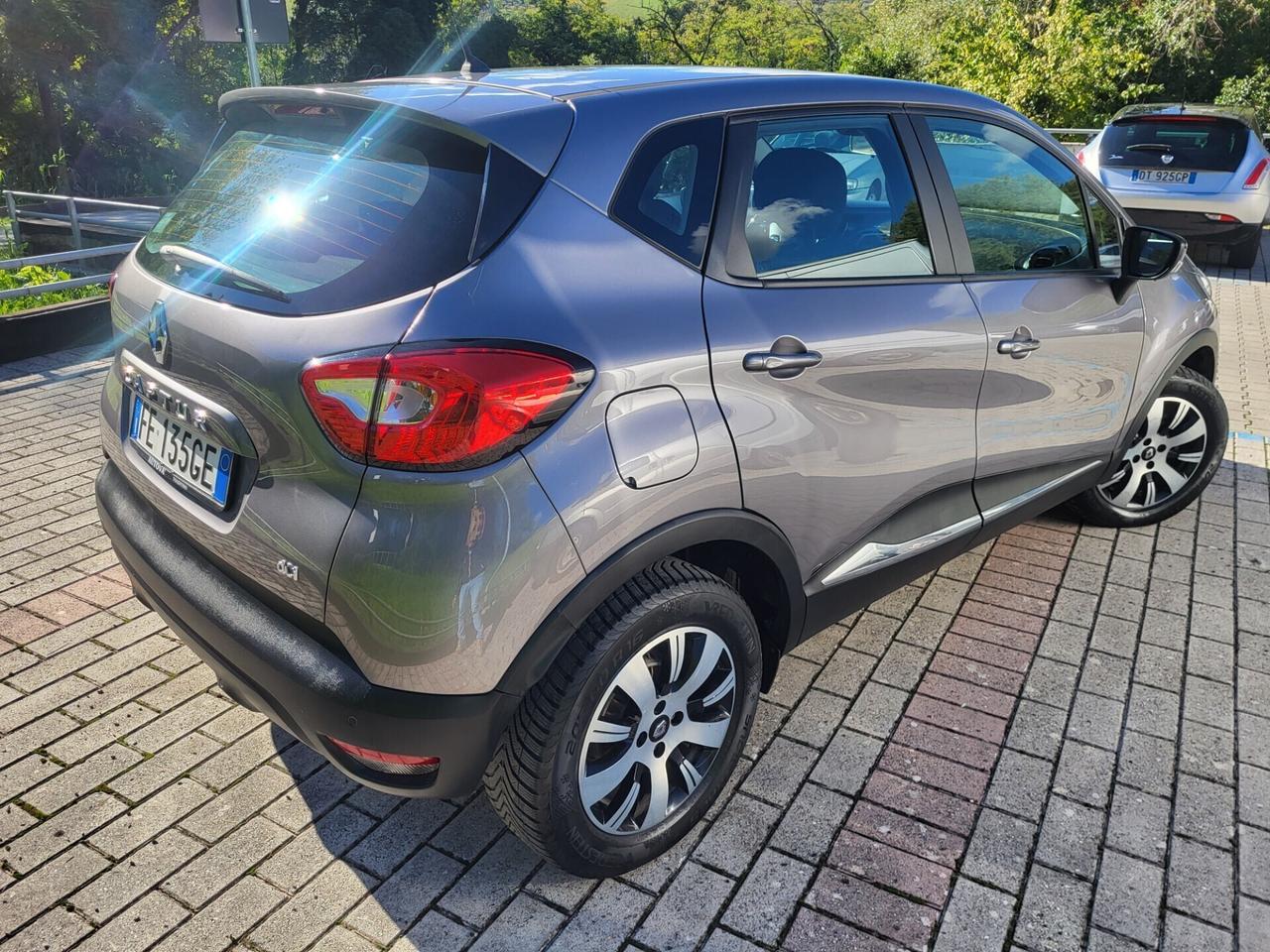 RENAULT CAPTUR 1,5 dCi-NAVI-CINTA DISTRIBU-EURO 6B