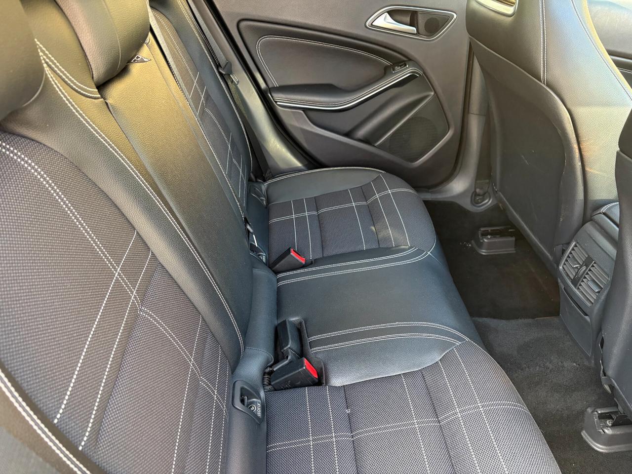 Mercedes-benz GLA 220 d Automatic 4Matic Premium