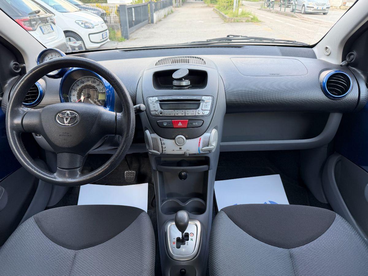 TOYOTA - Aygo - 12V VVT-i 5 porte Blue AUTOMATICA
