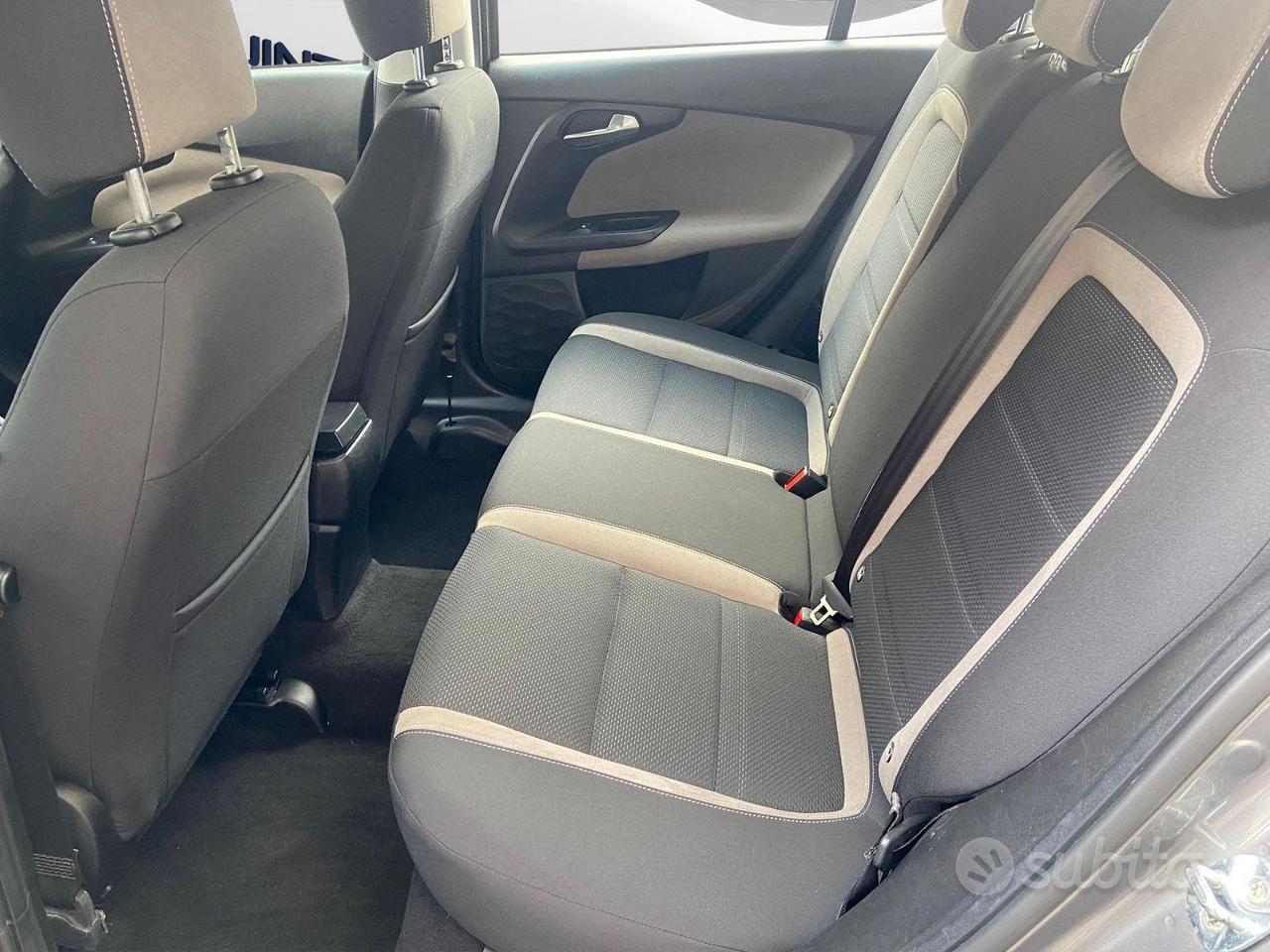 Fiat Tipo SW 1.6 Mjet LOUNGE - CAMBIO AUTOMATICO