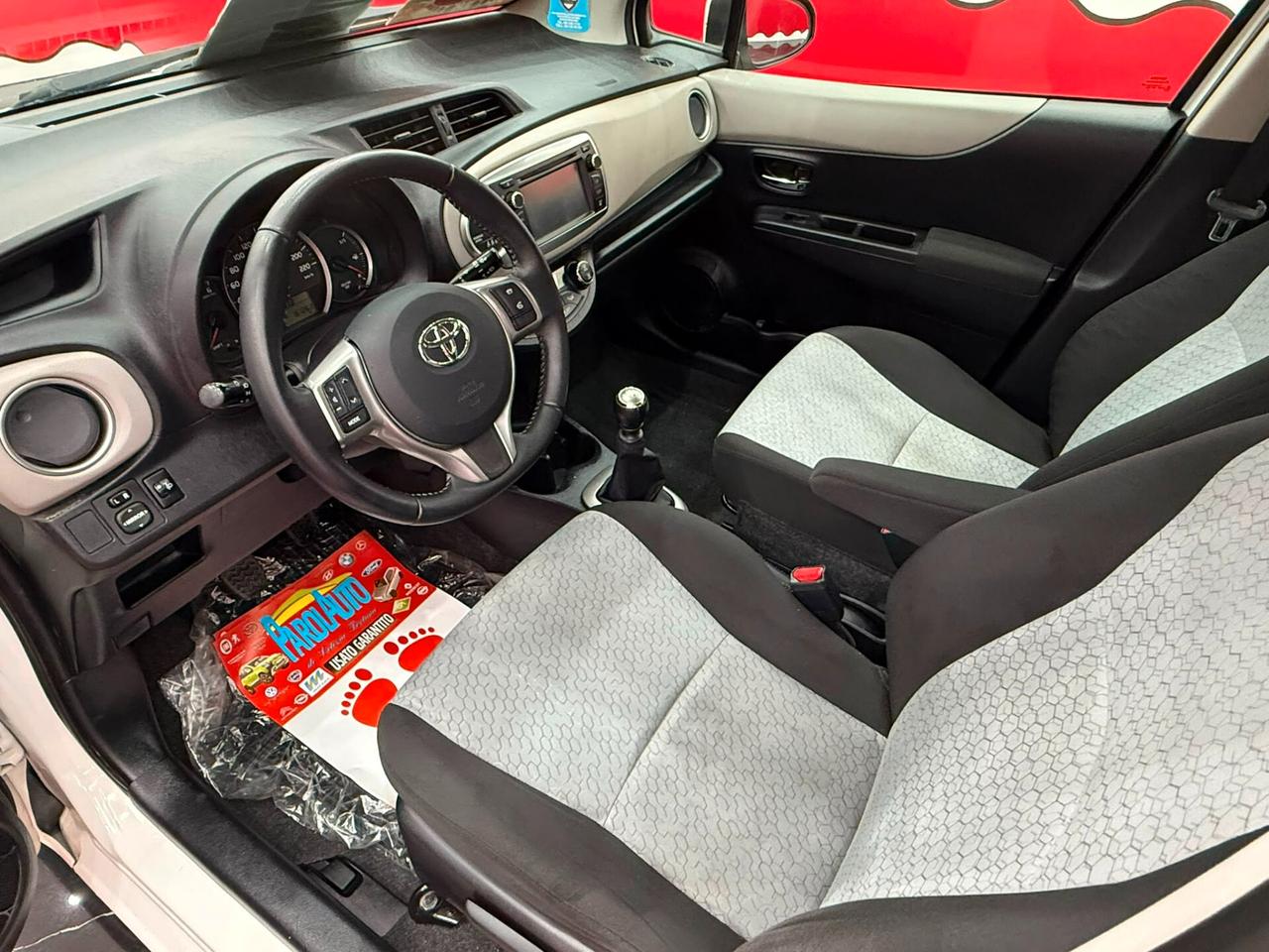 Toyota Yaris 1.4 D-4D 90cv Lounge - 2012