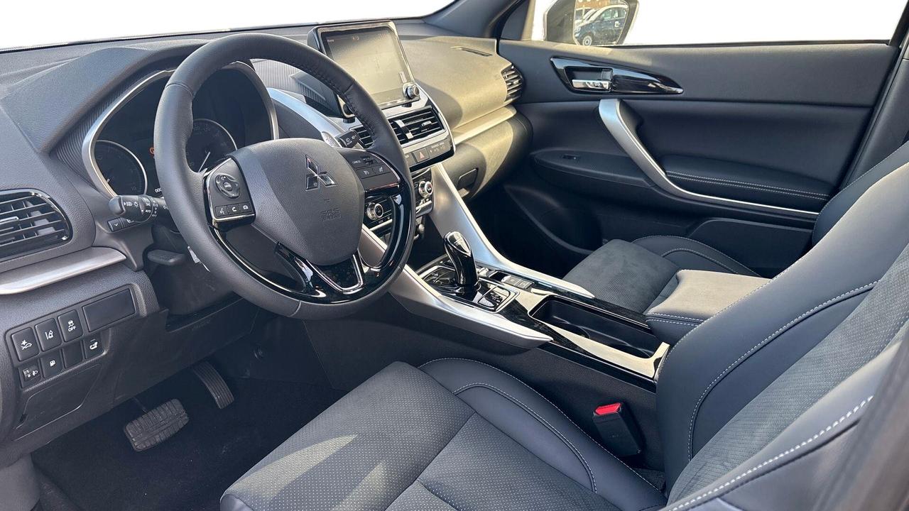 Mitsubishi Eclipse Cross PHEV 2.4 INSTYLE