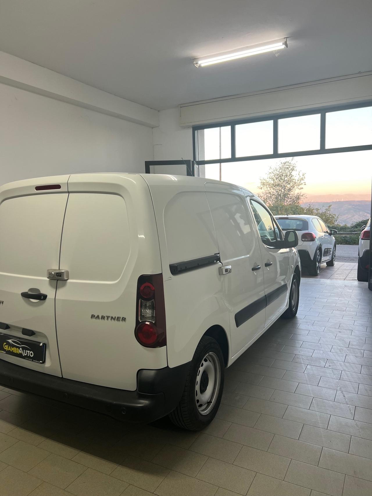 PEUGEOT PARTNER 1.6 HDI 3 POSTI