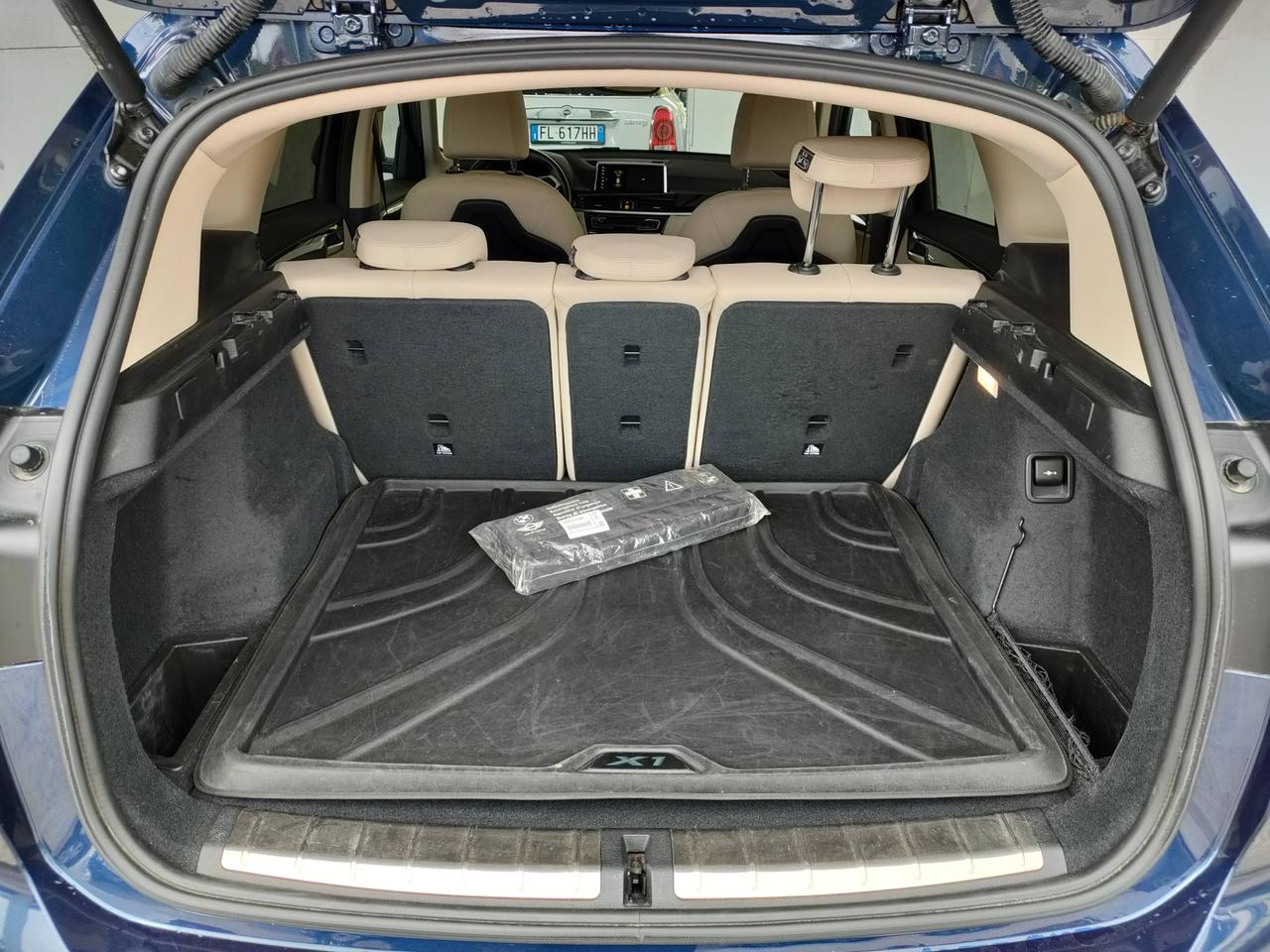 BMW X1 F48 2019 - X1 sdrive16d xLine auto