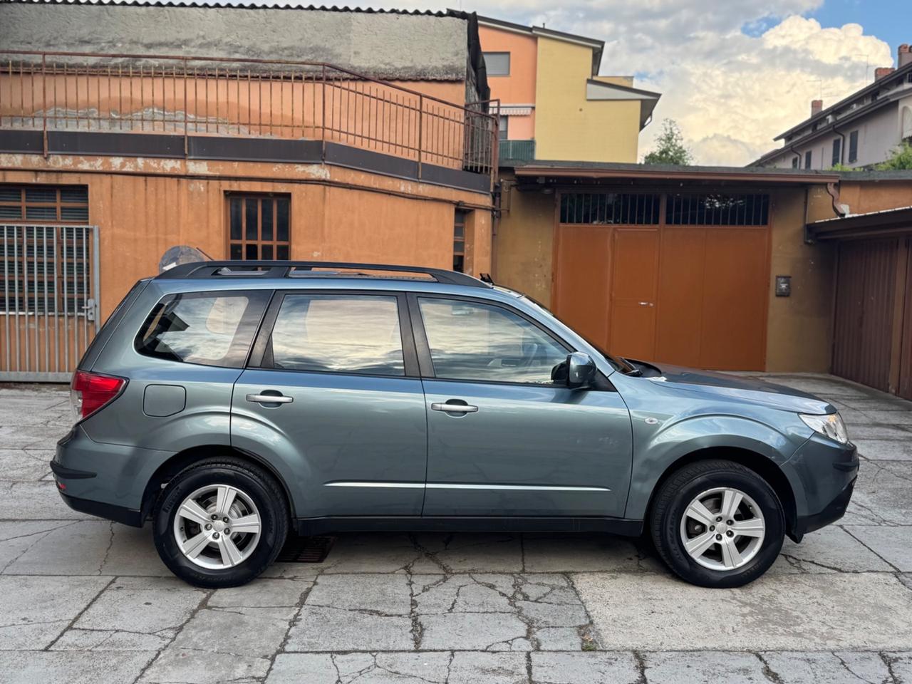 Subaru Forester 2.0X Bi-Fuel RRGP