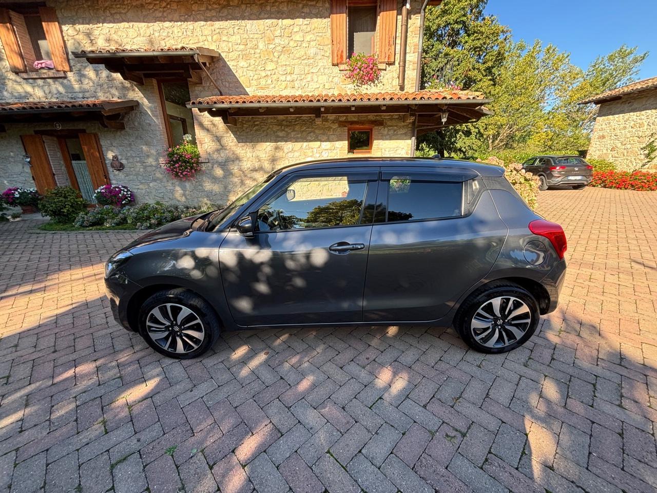 Suzuki Swift 1.2 Hybrid GPL 4WD AllGrip Top - 02/2020