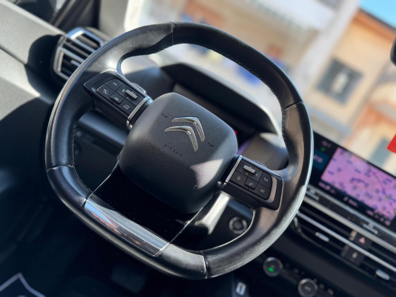 Citroen C4 PureTech 130 S&S EAT8 Shine