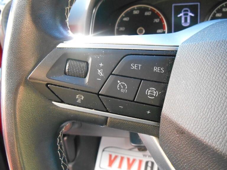 Seat Arona 1.0 TGI FR CON SOLI KM 21400 NEOPATENTATI