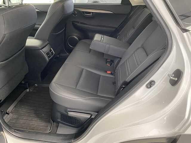 Lexus NX 300h NX-Series NX 300h HEV Premium aut 4WD