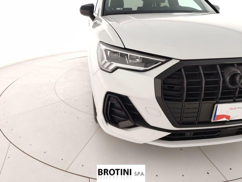 Audi Q3 35 TFSI S Line Edition S-Tronic