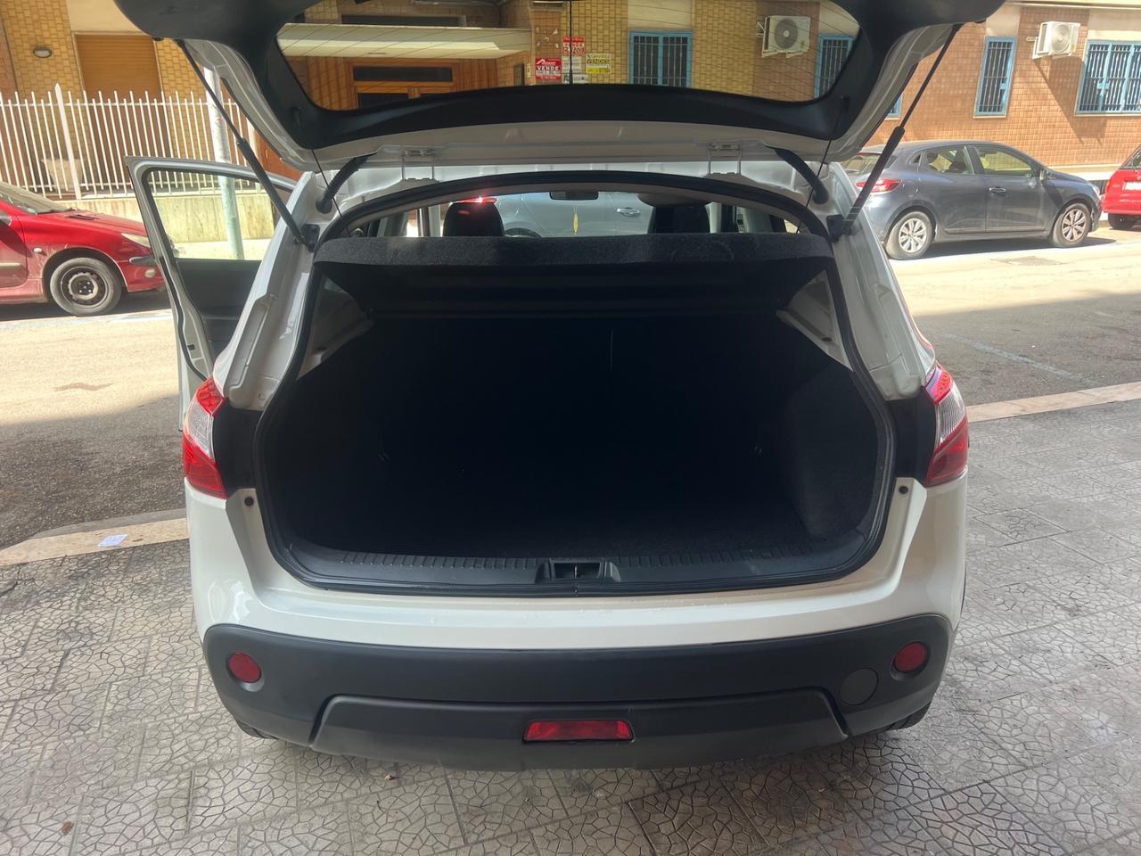 Nissan Qashqai 1.6 dCi DPF n-tec