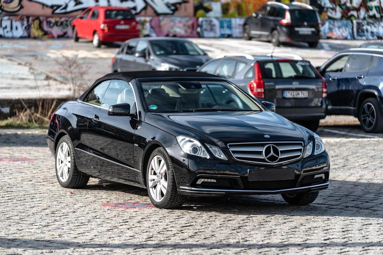 Mercedes-benz E 250 CGI BlueEFFICIENCY Executive