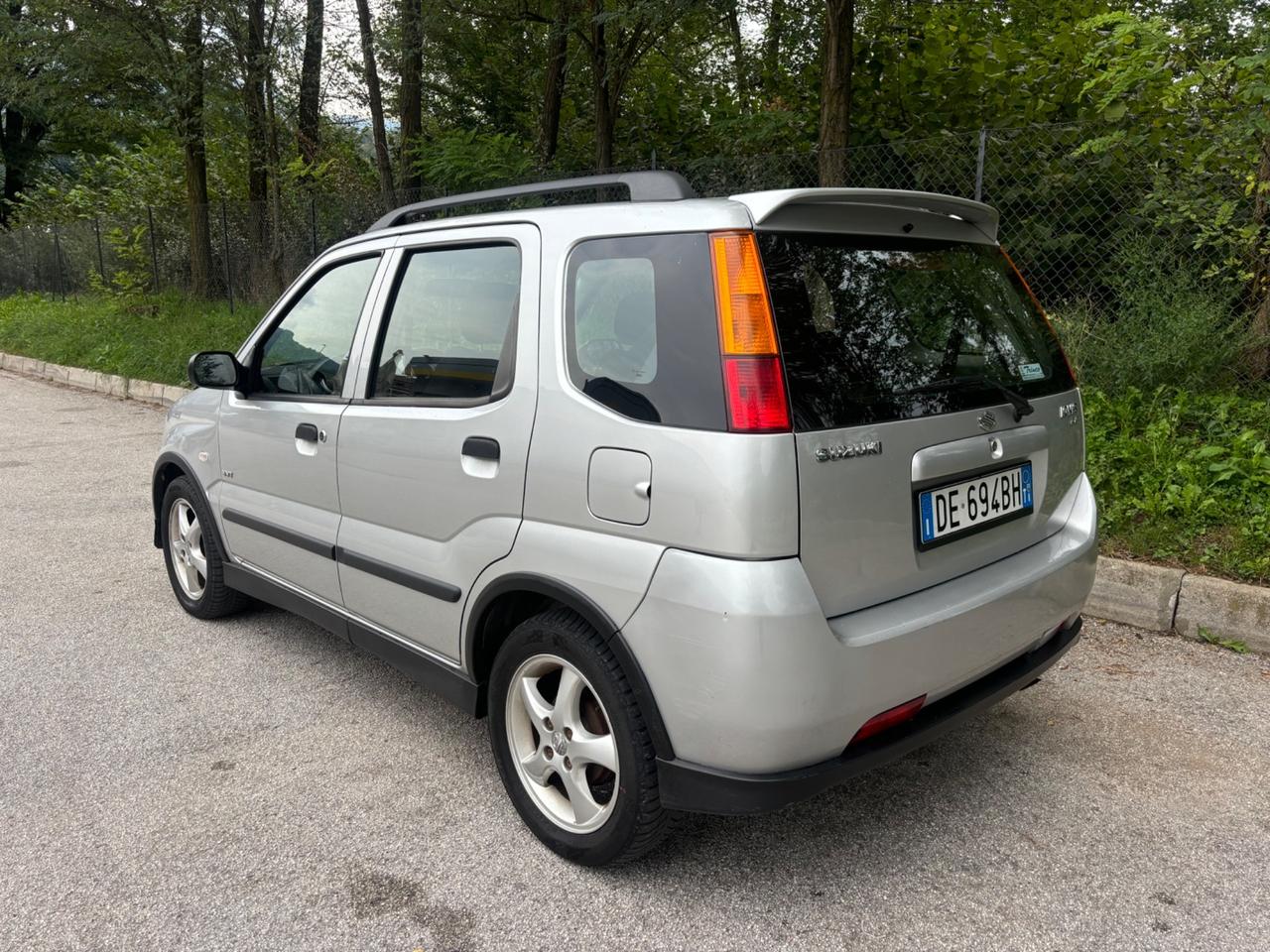 Suzuki Ignis 1.5 16V 4WD