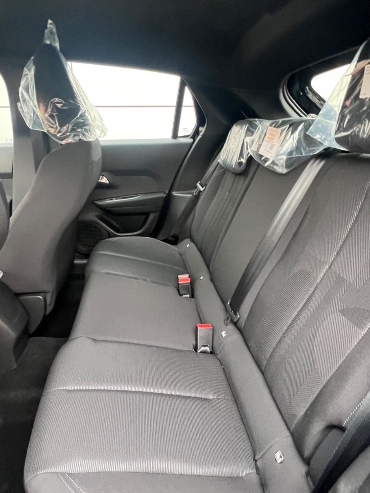Lancia Ypsilon 1.2 mhev e-dct possibilità noleggio no scoring