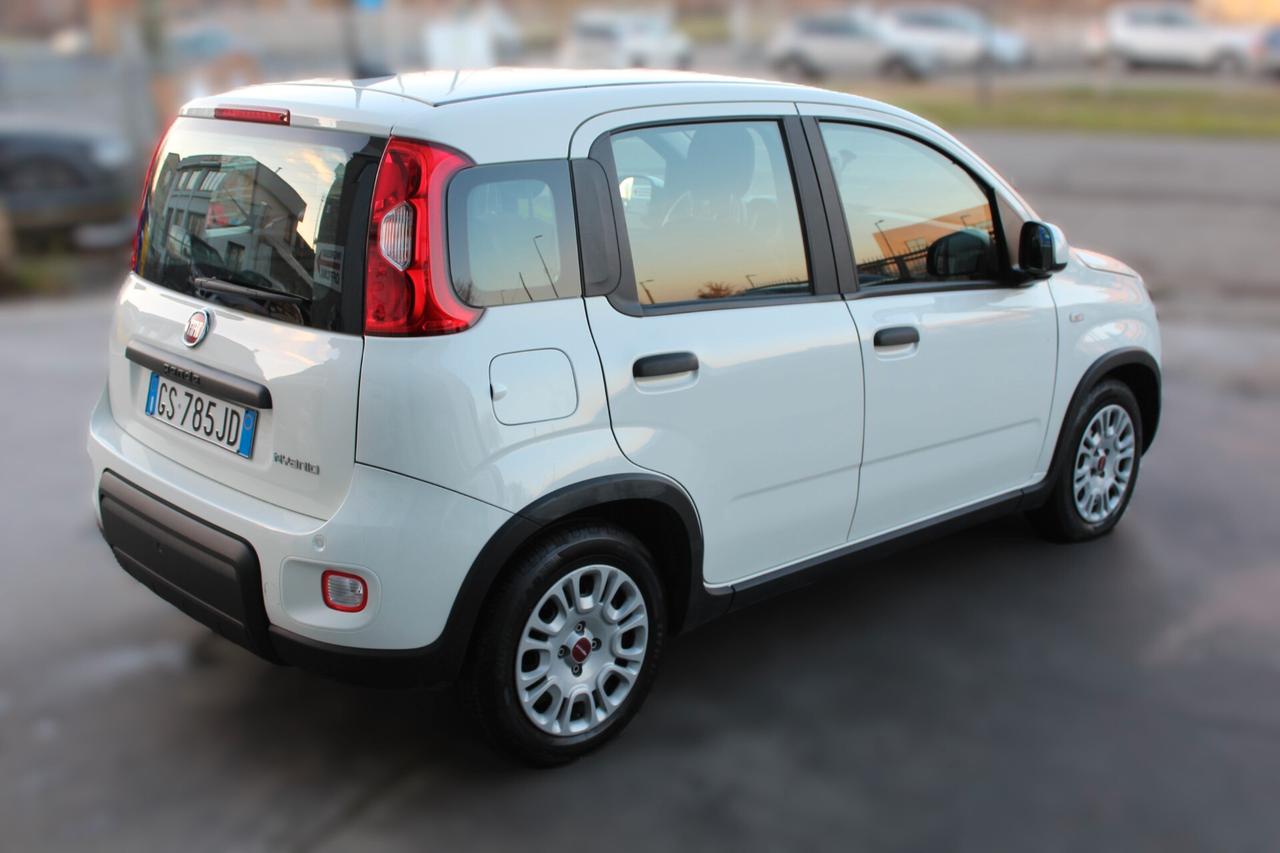 Fiat Panda 1.0 Hybrid 9.000 KM