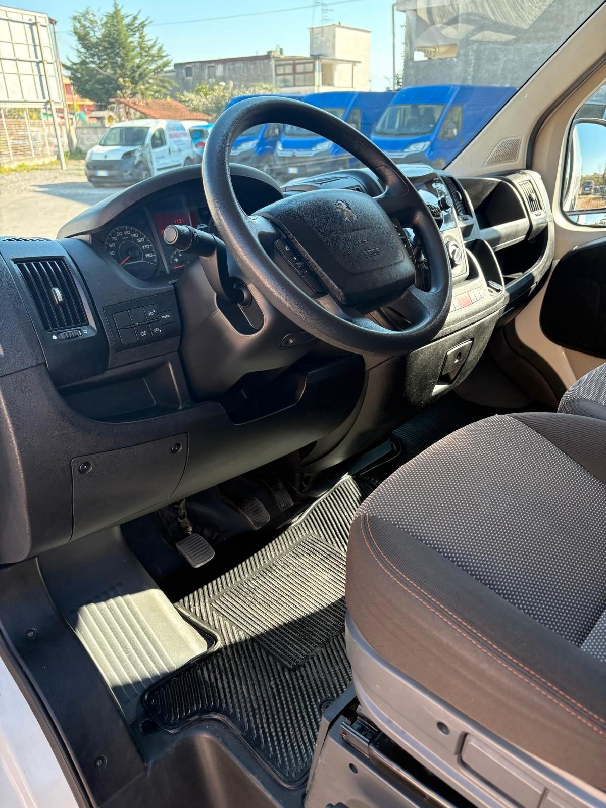 Peugeot Boxer 335 2.0 BlueHDi 160CV PASSO LUNGO