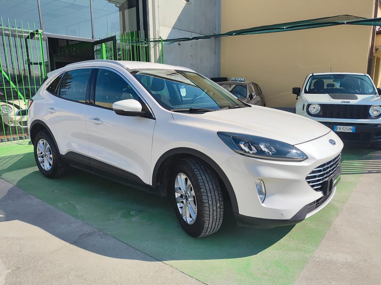 Ford Kuga 1.5 TDCi EcoBlue Titanium automatica