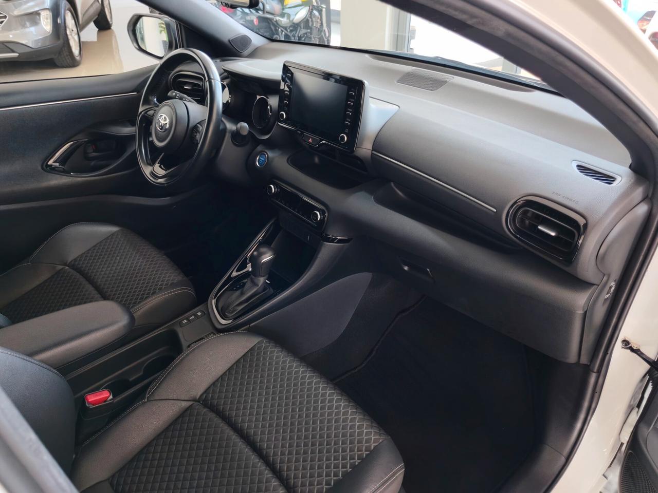 Toyota Yaris 1.5 Hybrid Lounge 2021