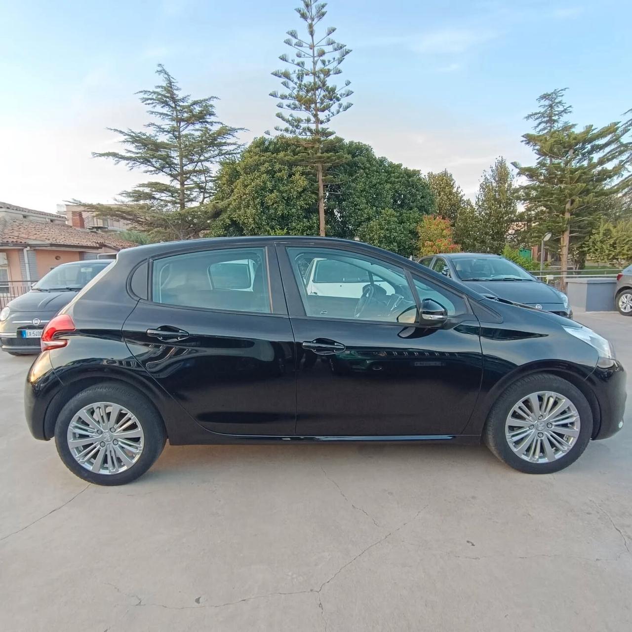 Peugeot 208 BlueHDi 75 UNICAPROPRIETARIA BLOCKSYSTEM