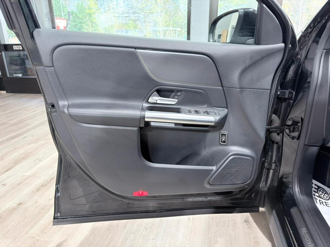 MERCEDES GLA250E PLUG-IN HYBRID 218cv PREMIUM AUTO