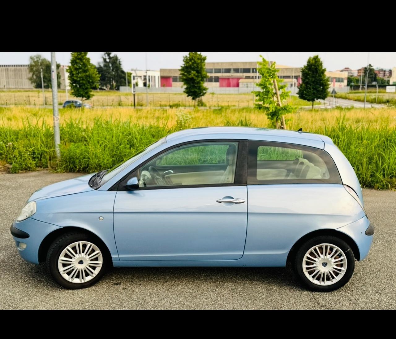 Lancia Ypsilon 1.4cc (SU APPUNTAMENTO)