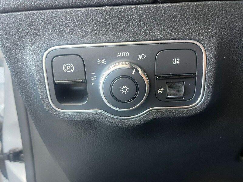 Mercedes-Benz GLA GLA 200 d Automatic Business Extra