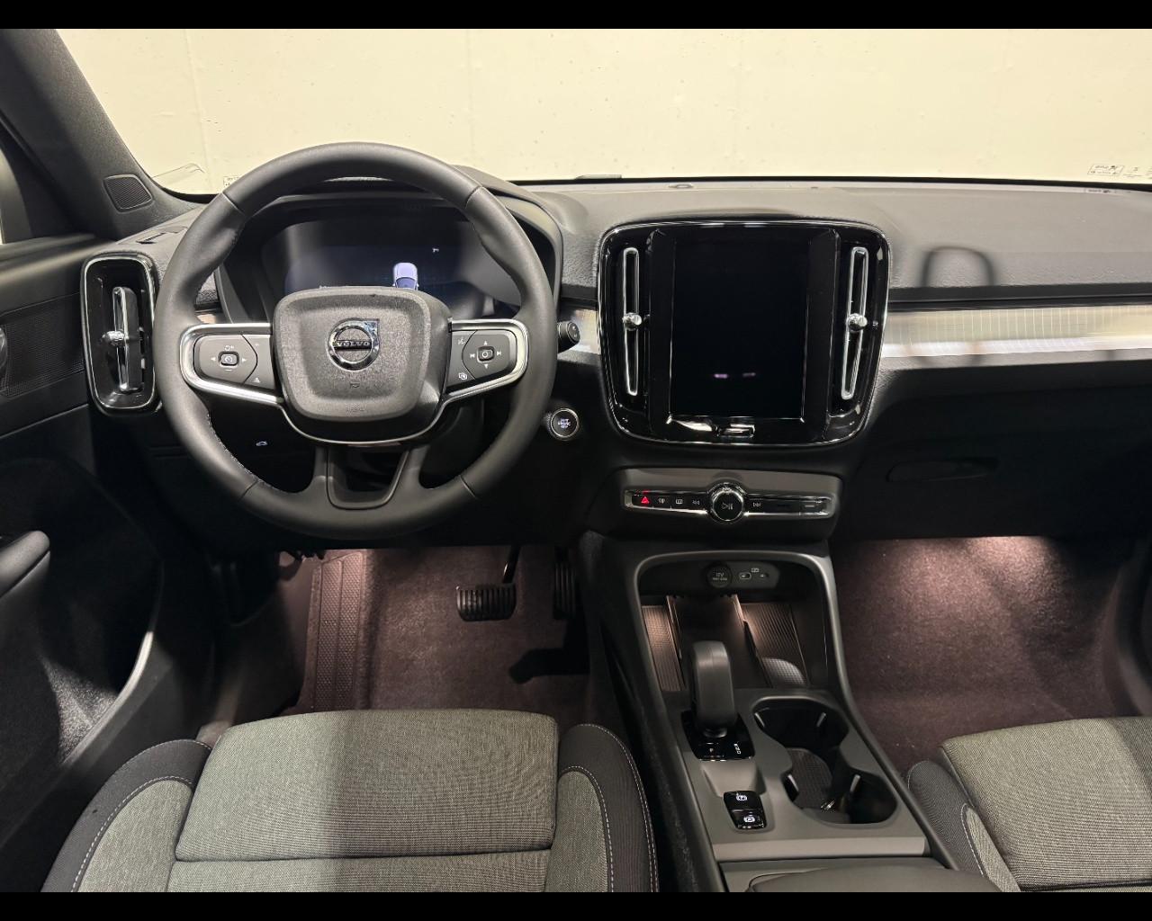 VOLVO XC40 B3 GEARTRONIC CORE