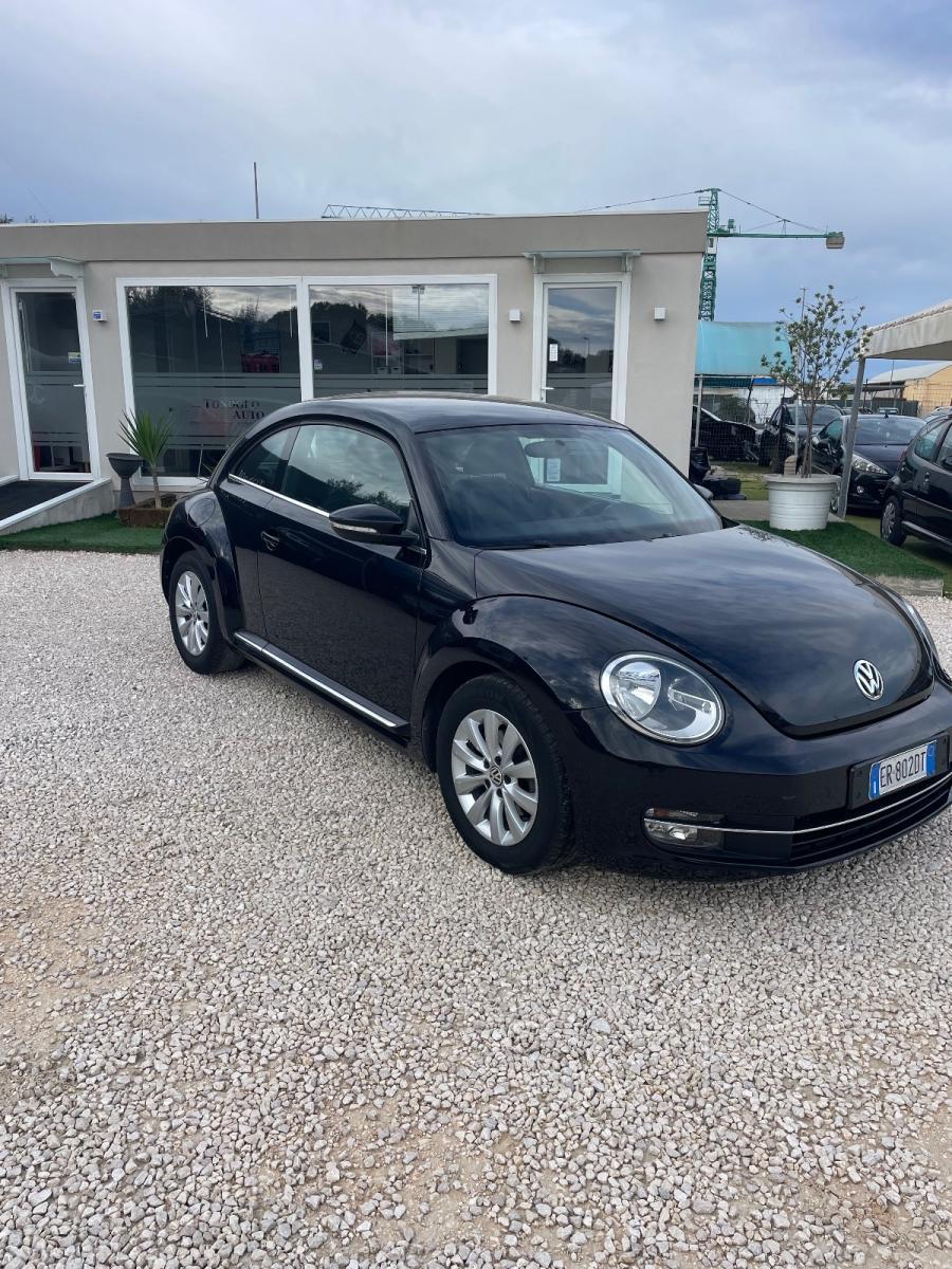 VOLKSWAGEN - Maggiolino - 1.6 TDI Design