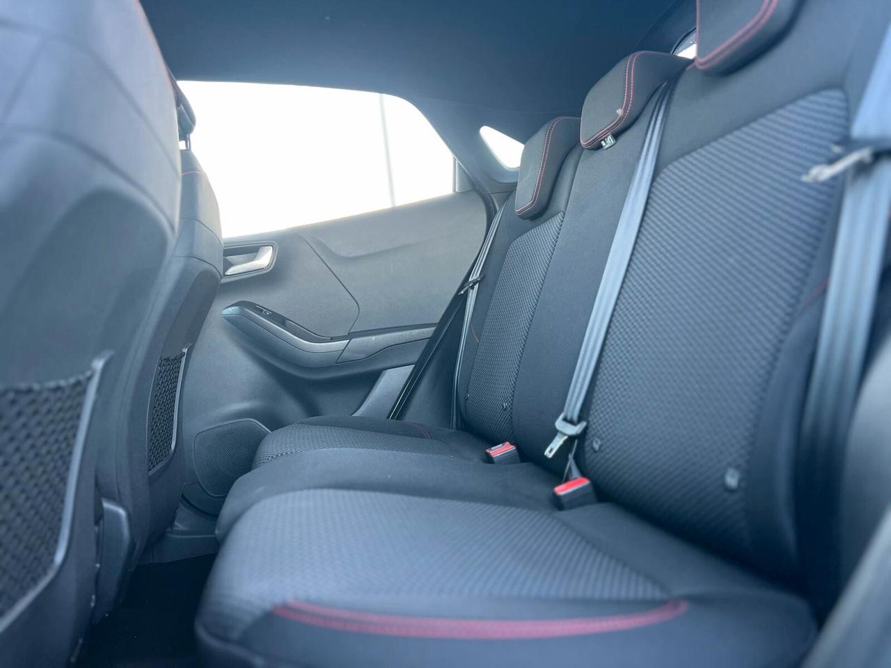 Ford Puma 1.0 EcoBoost Hybrid 125 CV S&S aut. ST-Line