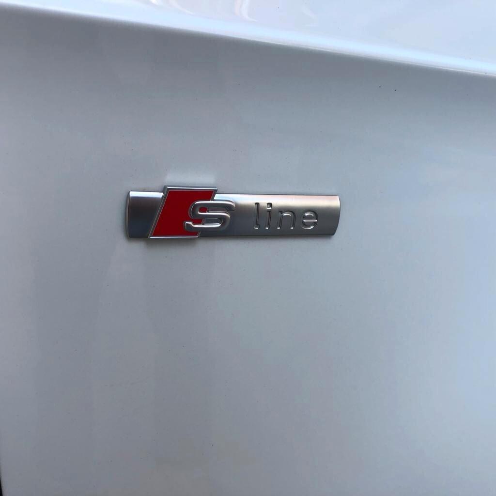 Audi A3 1.6 TDI 110cv S-Line
