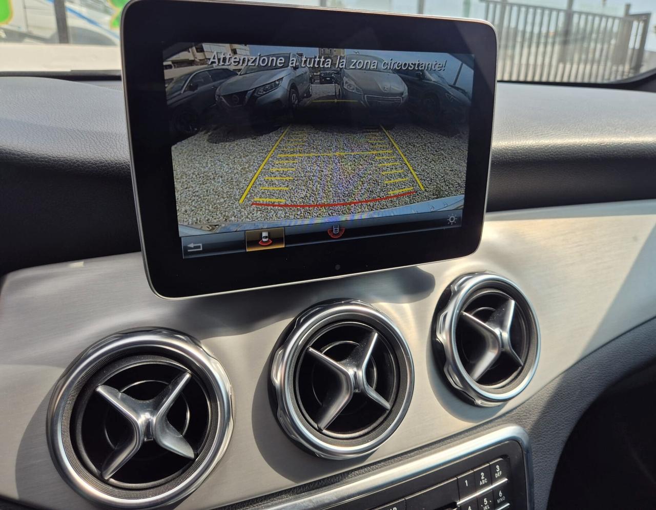 Mercedes-benz GLA 200 d Automatic Premium